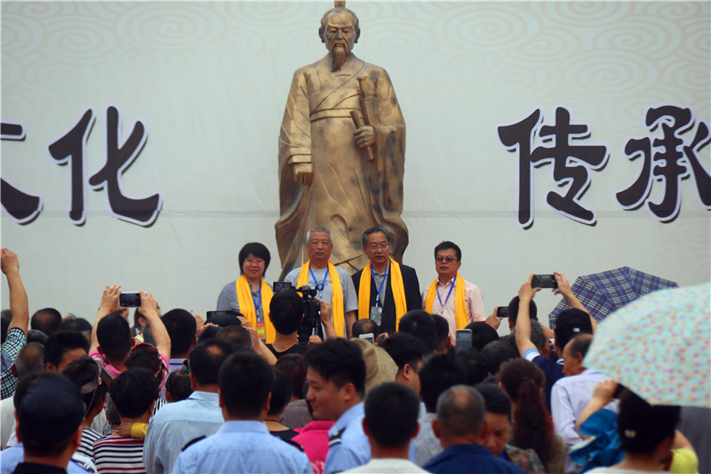 微信图片_20170530180102.jpg 微信图片_20170530180102.jpg