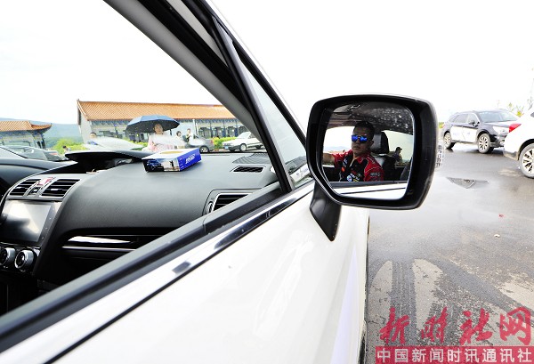 自驾英姿 (16).jpg