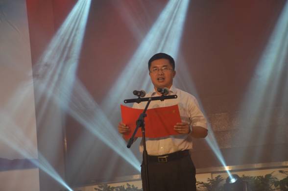 州委常委、组织部长顾先林致辞.jpg 州委常委、组织部长顾先林致辞.jpg