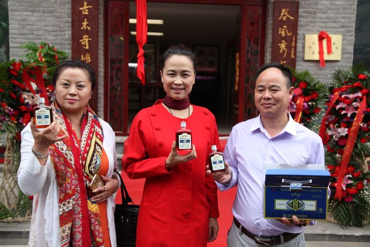 微信图片_20171008220356.jpg 微信图片_20171008220356.jpg