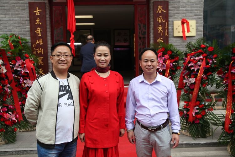 微信图片_20171008220429.jpg 微信图片_20171008220429.jpg