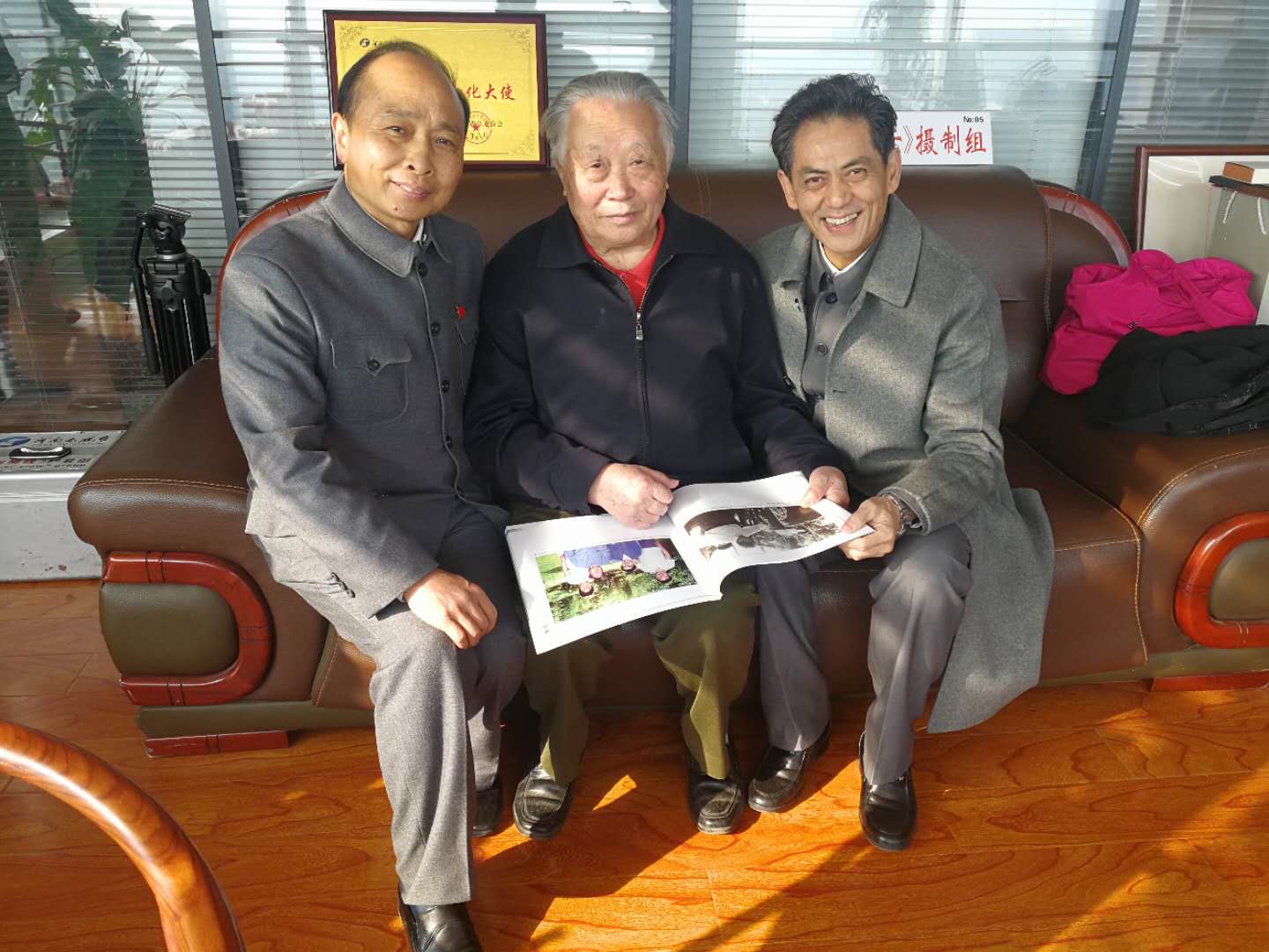 335839744203223781.jpg 335839744203223781.jpg