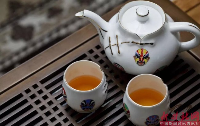 1526343107125780.png b2.png