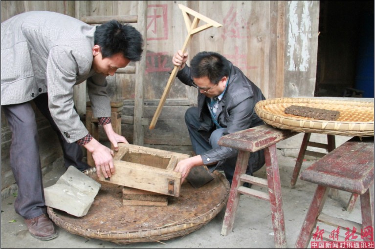 1528979543917050.png d8.png